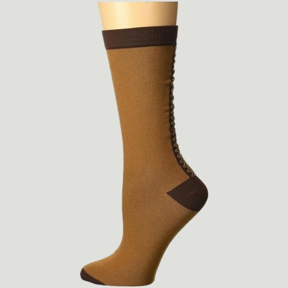 UGG Women's Tasman Socks in Chestnut, One Size. 1145330 - Picture 1 of 5